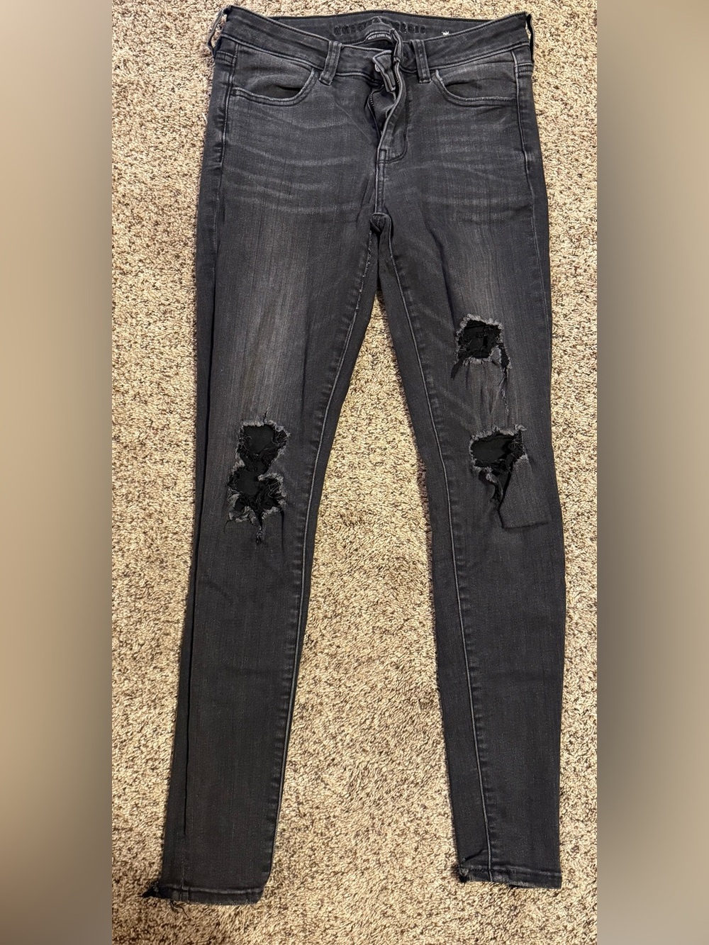 American Eagle Outfitters Black Distressed Skinny Jeans